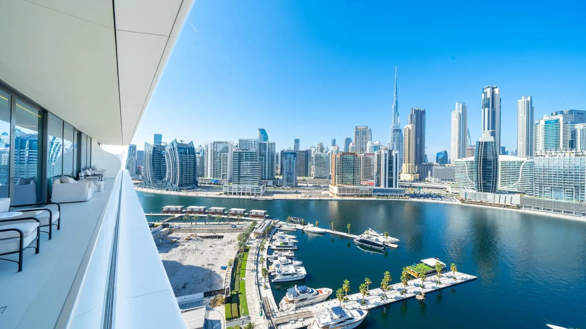Lana By The Dorchester Collection - Glamorous Three Bedroom Apartment Dubai United Arab Emirates
