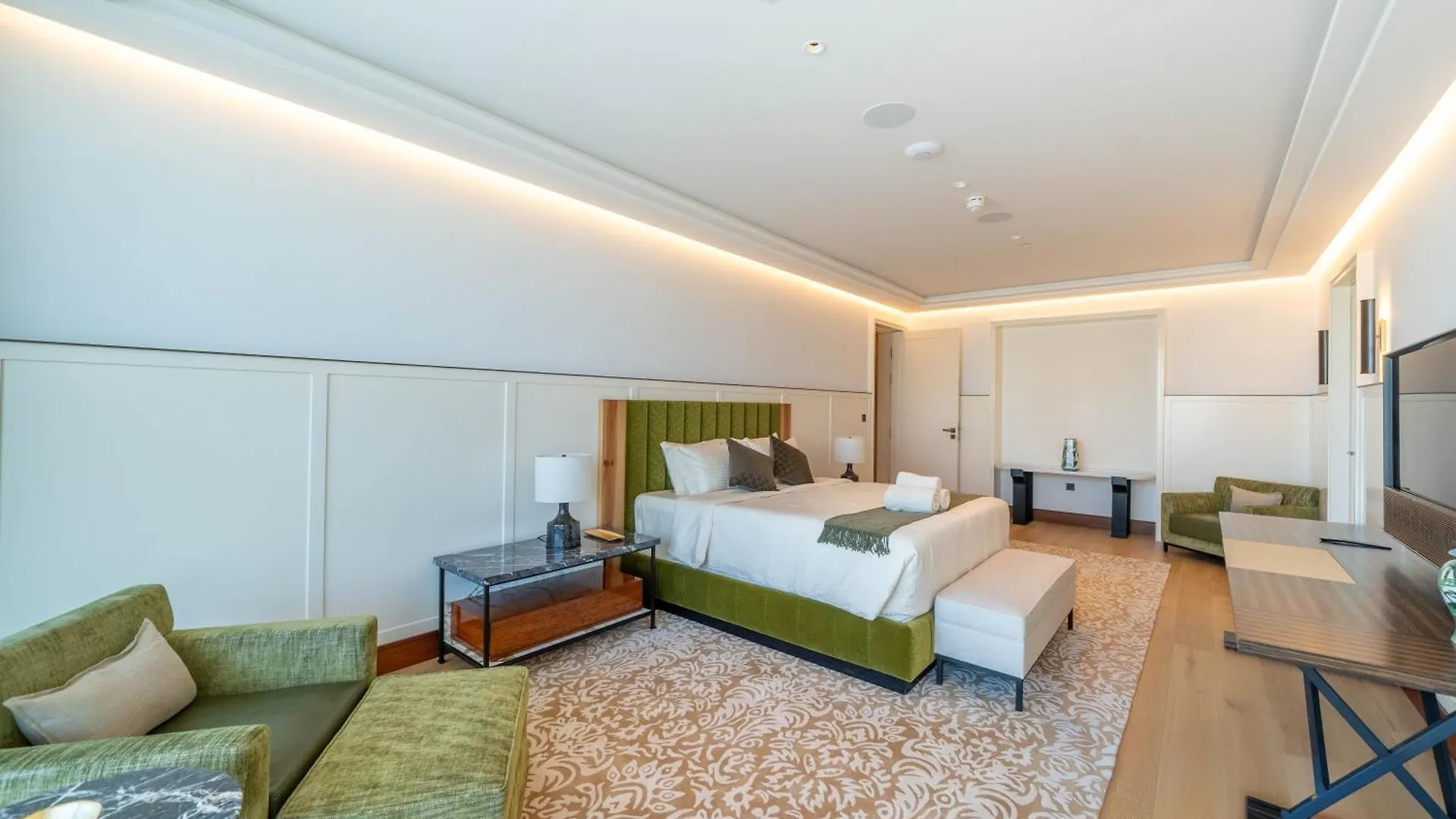 Lana By The Dorchester Collection - Glamorous Three Bedroom Apartment Dubai 0*,  United Arab Emirates