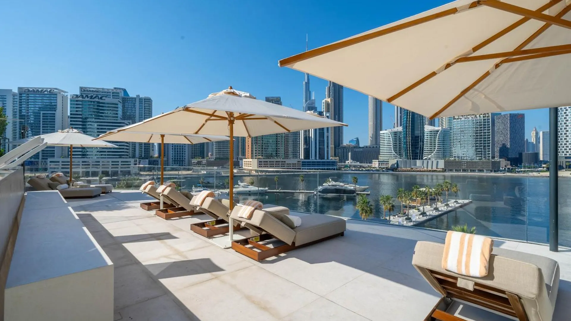 Lana By The Dorchester Collection - Glamorous Three Bedroom Apartment Dubai