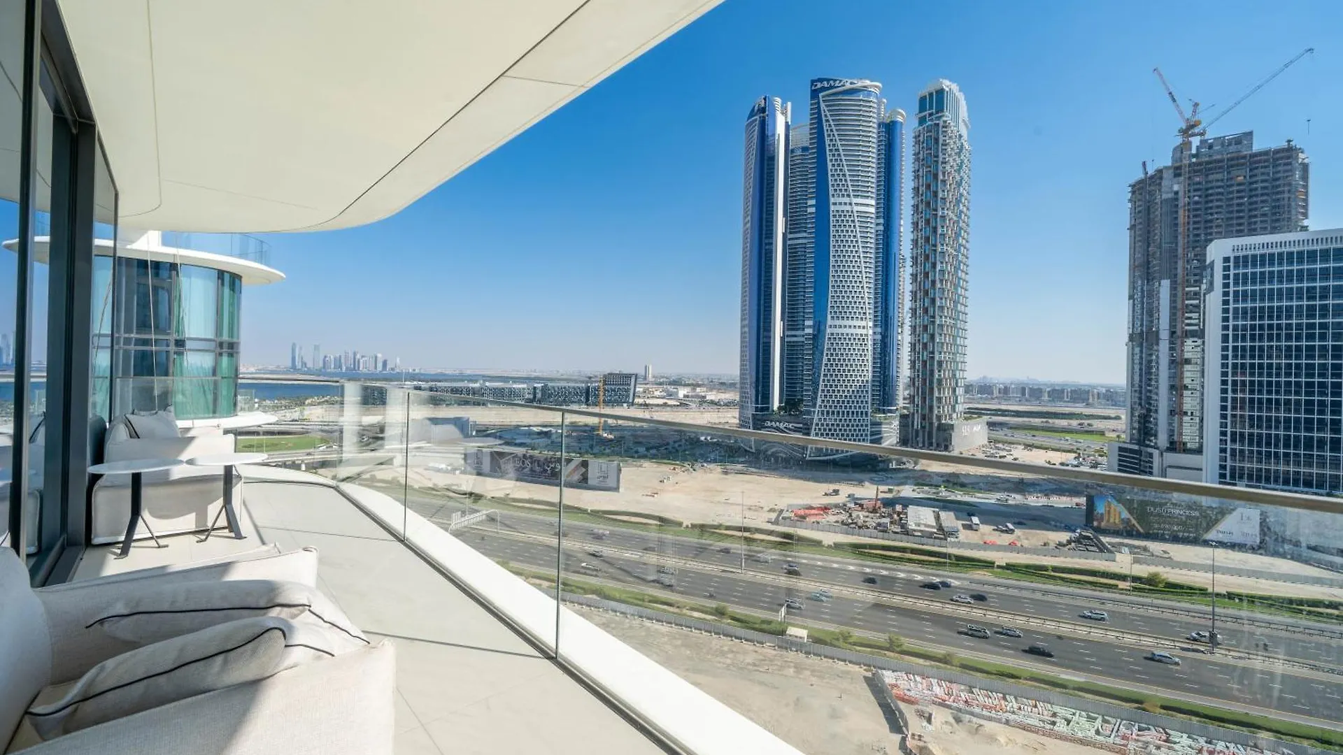 Lana By The Dorchester Collection - Glamorous Three Bedroom Apartment Dubai United Arab Emirates
